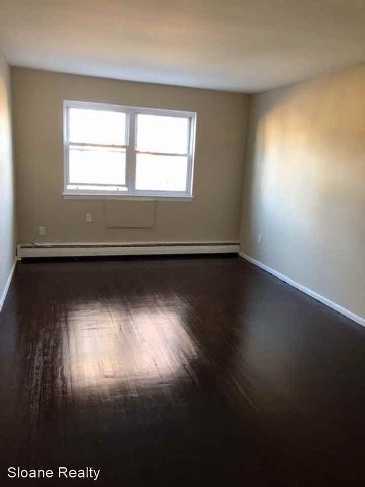 124 / 150 Cleveland St - Photo 2 of 17