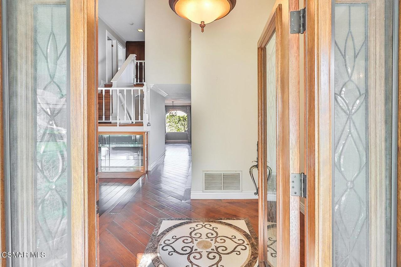 29665 Meadowmist Way - Photo 3 of 50