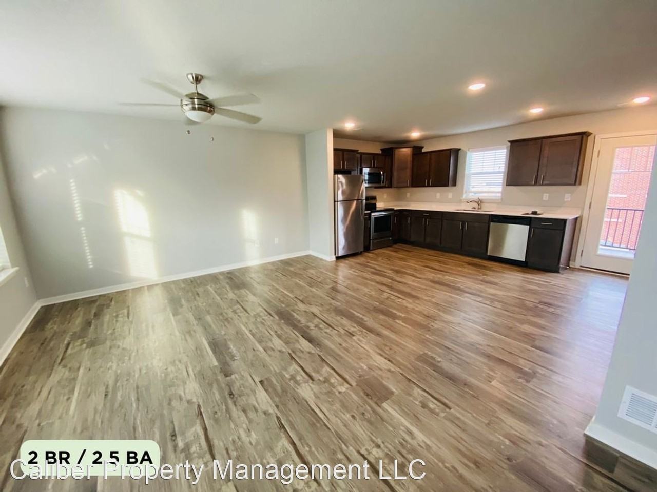 Cove at Kettlestone Townhomes Apartments Se Emerald Dr, Waukee, IA