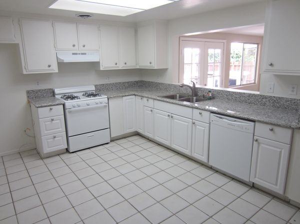 33031 Victoria Brooke Ln - Photo 3 of 10