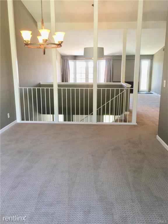 2154 Vista Entrada - Photo 3 of 19