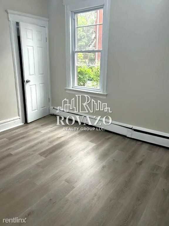 143 Scheerer Ave - Photo 2 of 6