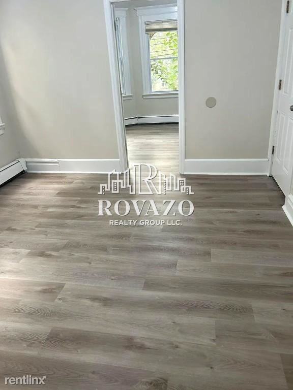 143 Scheerer Ave - Photo 3 of 6