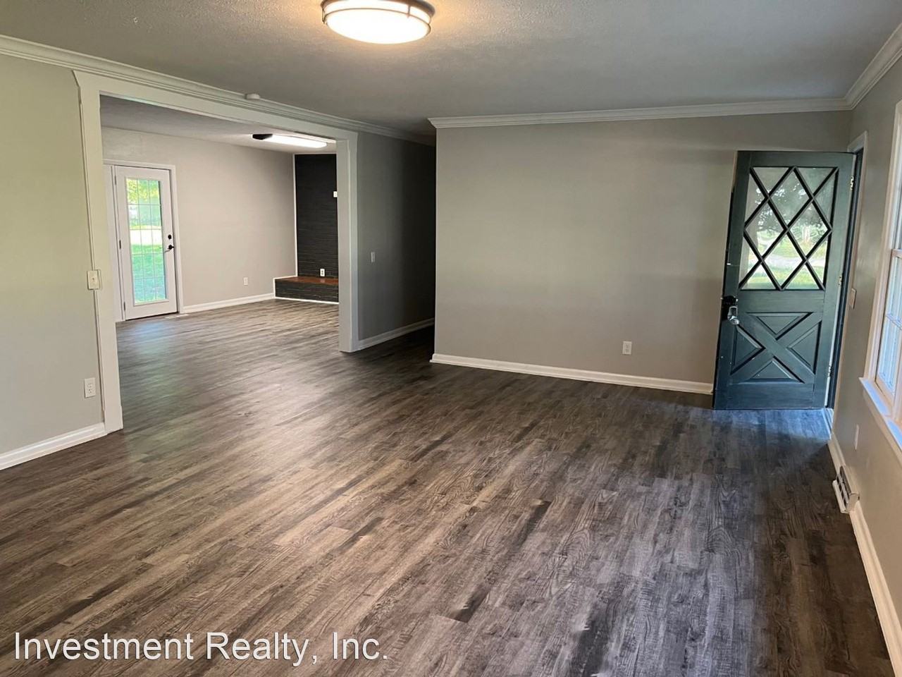 6259 W Republic Rd - Photo 2 of 20