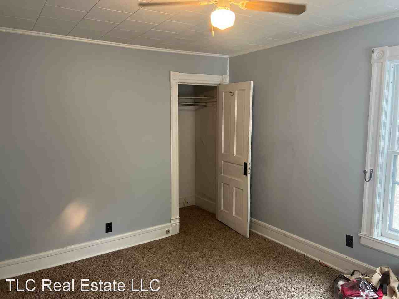 608 Elizabeth St #B - Photo 3 of 14