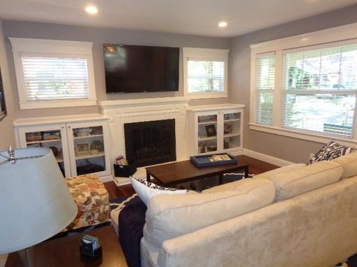 1824 Beverly Way - Photo 2 of 18