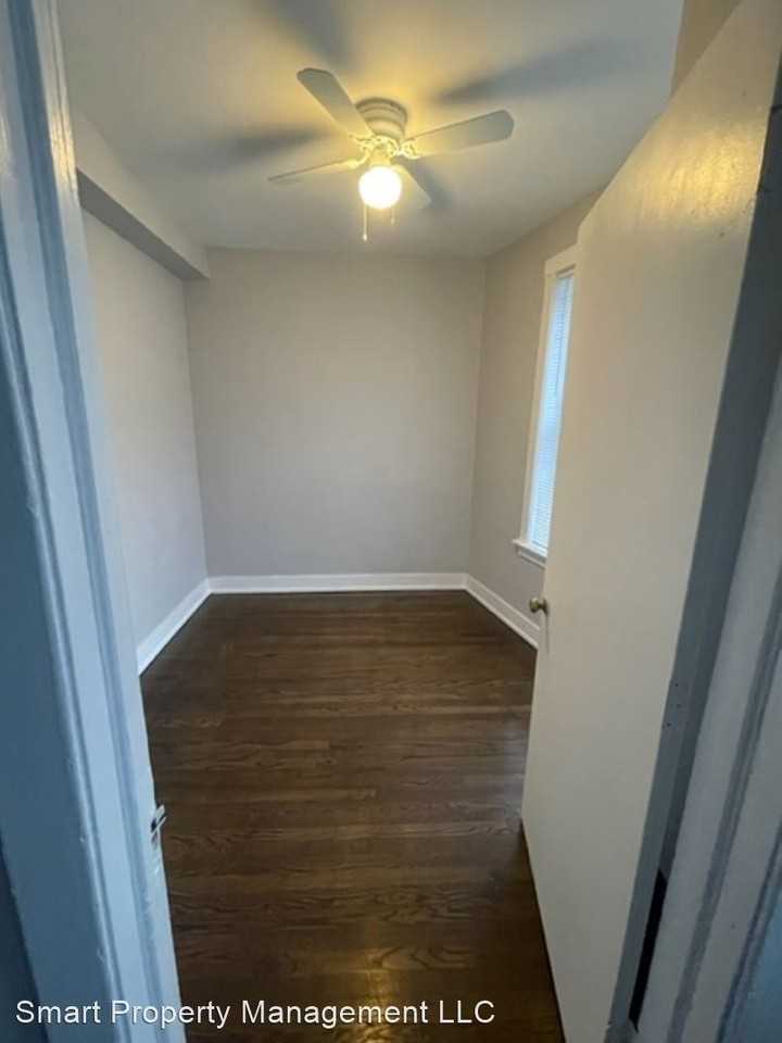 6657 N Clark St. / 1633-41 W. North Shore - Photo 2 of 6