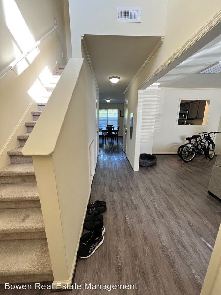 459 Sullivan Loop Rd - Photo 2 of 19