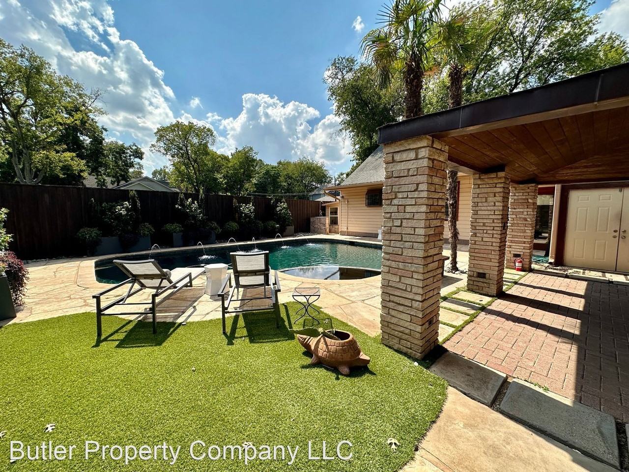 3848 Shorecrest Dr - Photo 2 of 50