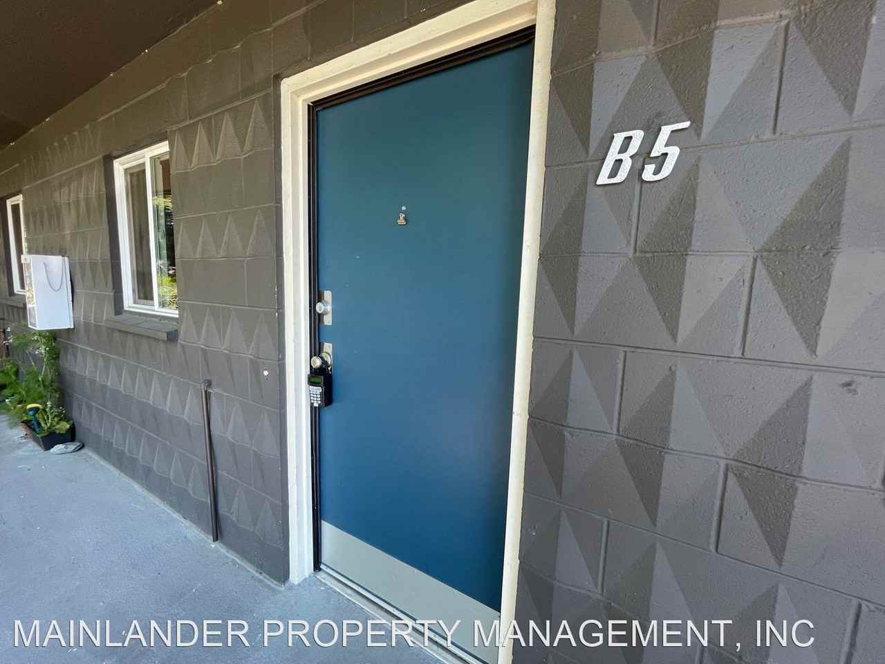 5235 SE LAMBERT ST. - Photo 2 of 16