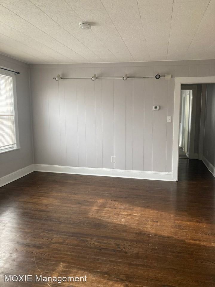 46 Mountain Ave - Photo 3 of 14