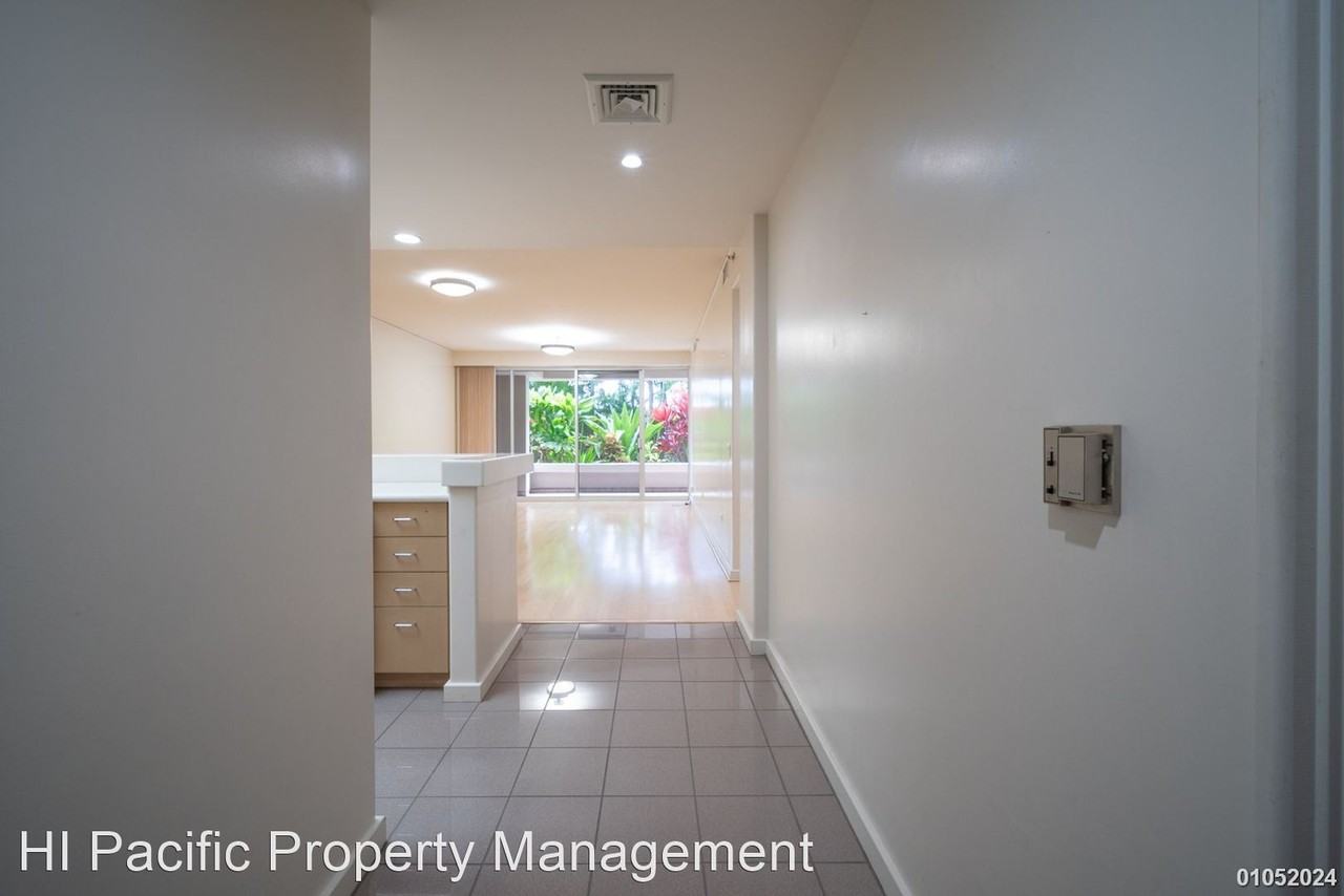 Kalele Kai 1 Keahole Pl #1103 - Photo 3 of 36