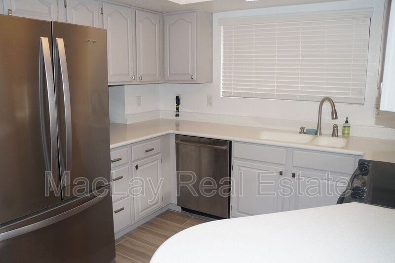 5756 W Del Rio St - Photo 4 of 26