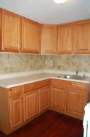 107 Broad St - Photo 2 of 8