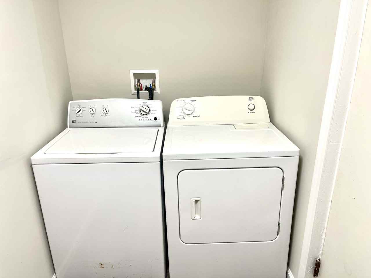 2134 Washtenaw Ave - Photo 6 of 13