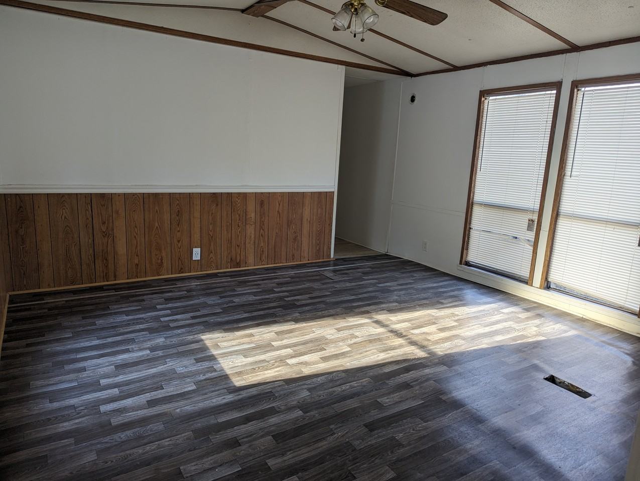 15 Casteel Ln - Photo 3 of 6