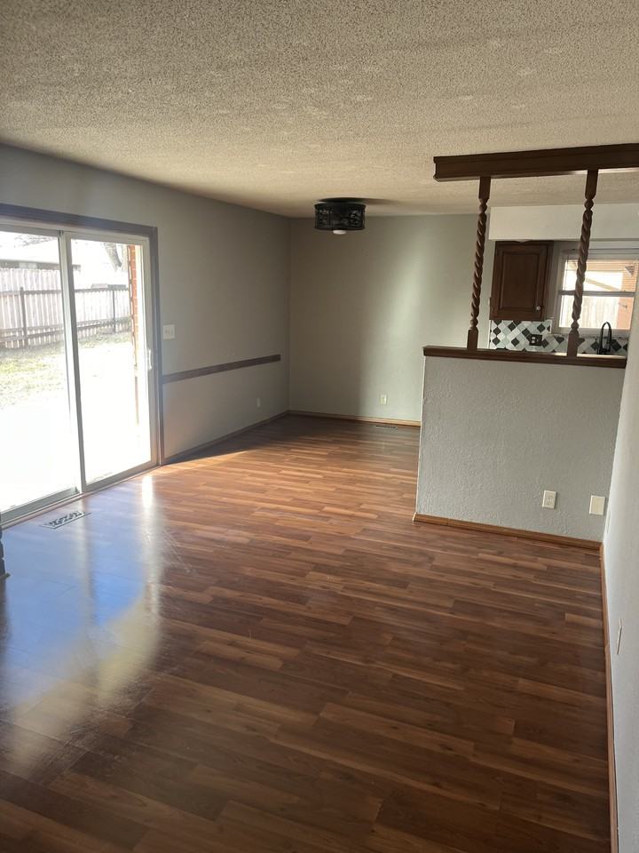 112 S Hoover St #112SHOOVER - Photo 5 of 13