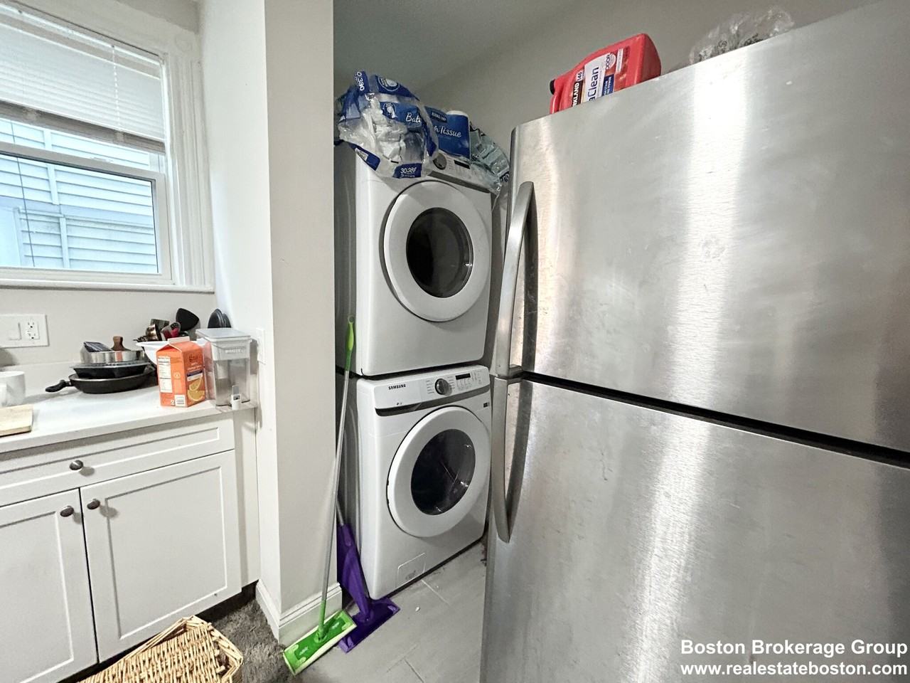 9 Mount Pleasant Ave #2 - Photo 2 of 10