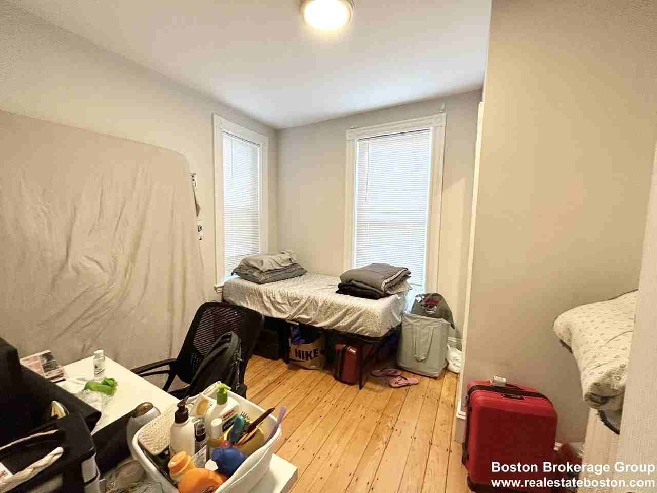 9 Mount Pleasant Ave #2 - Photo 7 of 10