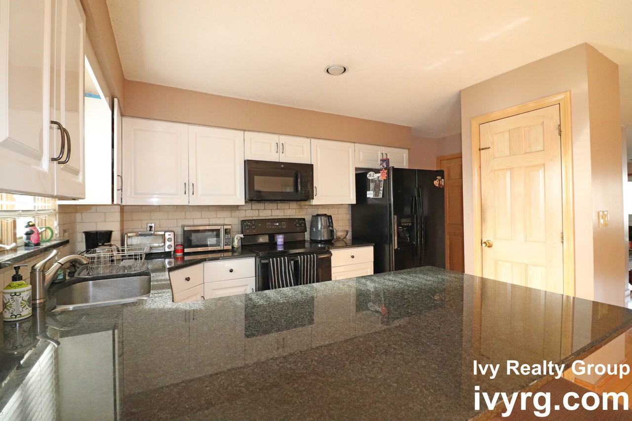 465 Fellsway E #465 - Photo 2 of 22