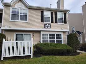 2904 Saxony Dr - Photo 1 of 1