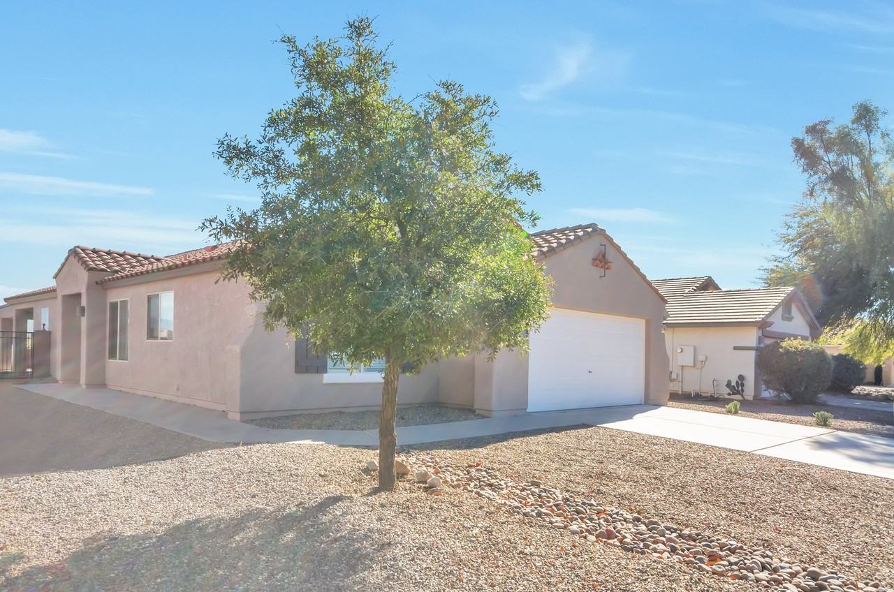 10242 N Turquoise Moon Way - Photo 3 of 28