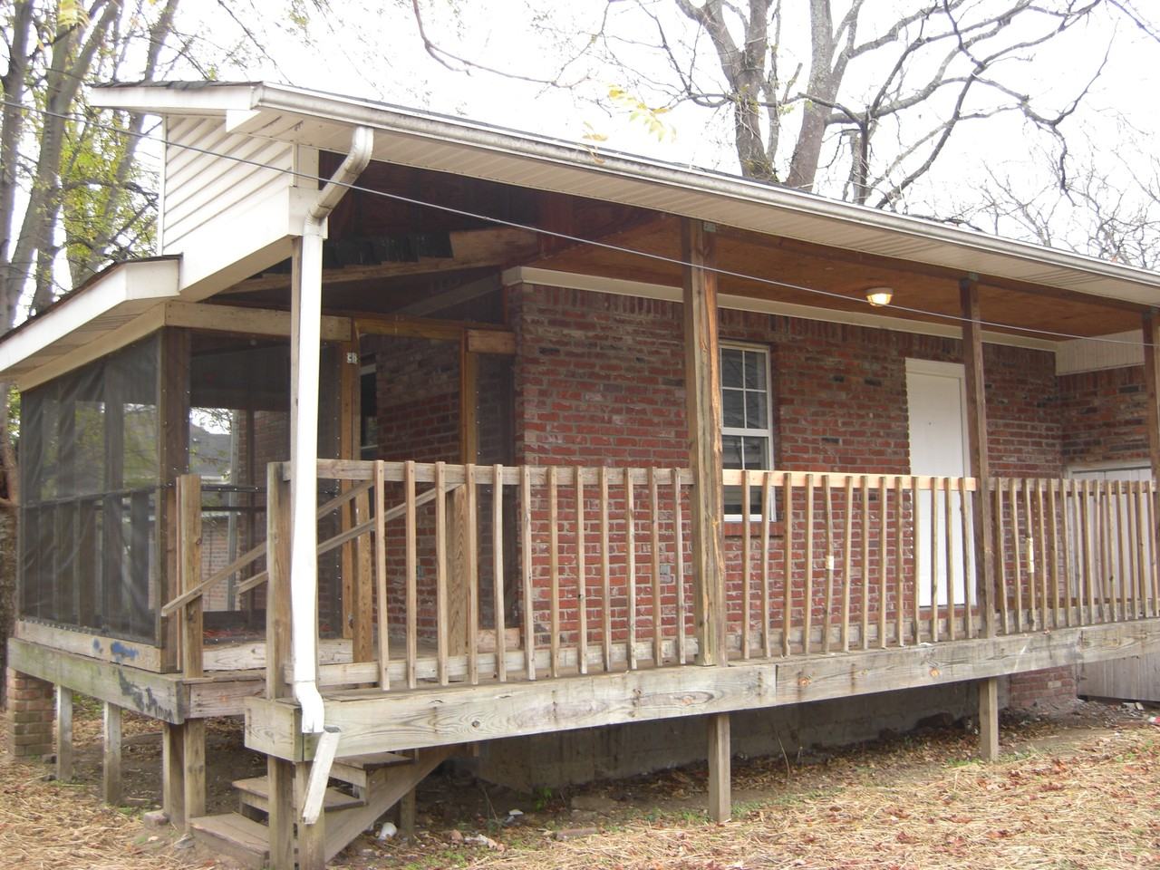 203 Treutland Ave - Photo 2 of 2