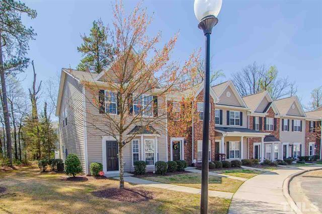 22 Sharpstone Ln - Photo 2 of 14