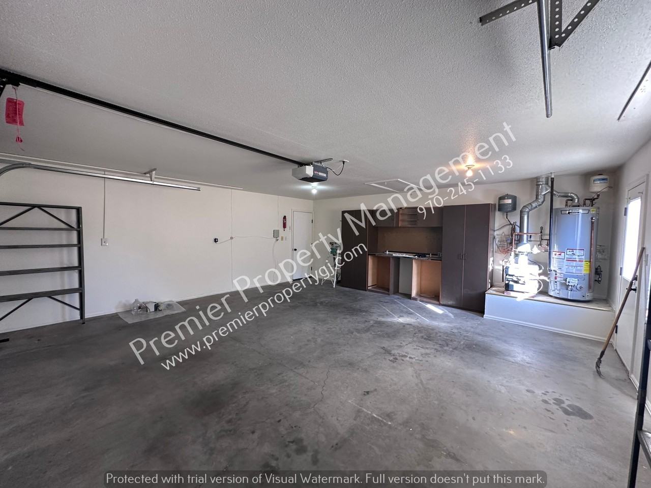 3043 1/2 Regal Ct - Photo 4 of 35
