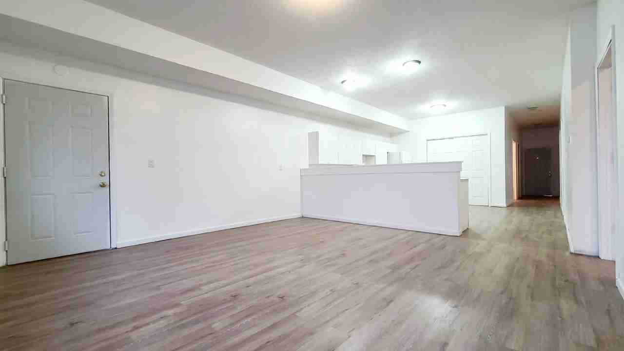 2851 Taylor Ave - Photo 2 of 6