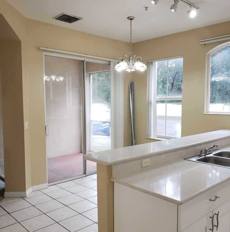 5016 Sunridge Palms Dr - Photo 7 of 30