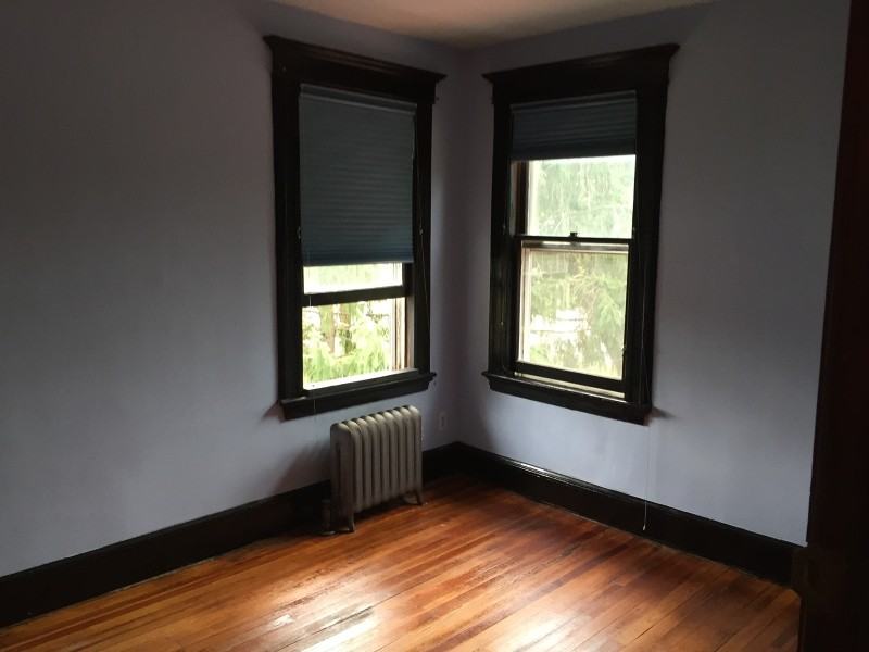 958 Valley Rd - Photo 2 of 10