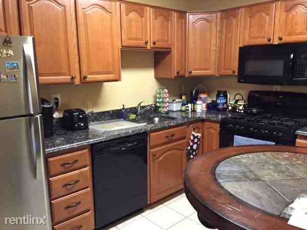 Promenade Towers - Photo 2 of 10