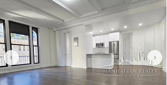 W 58th St #12A - Photo 2 of 11