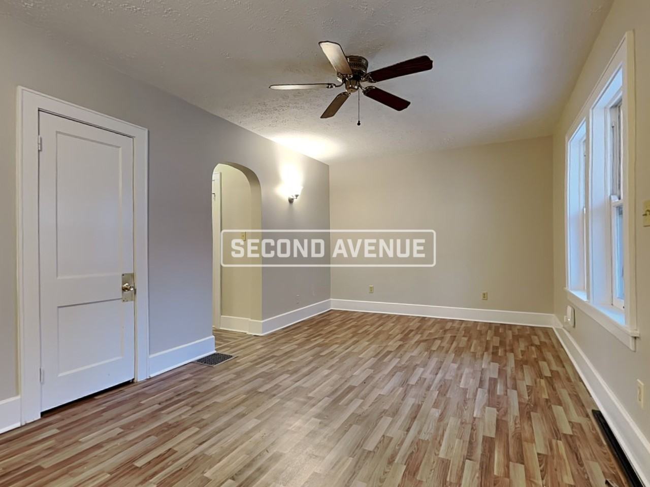 1620 Minion Ave - Photo 4 of 27