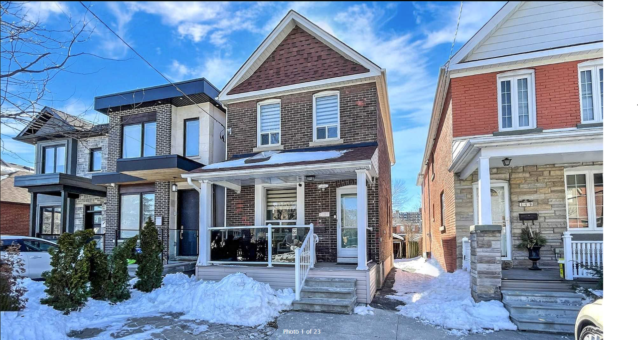 151 Woodville Avenue Basement, Toronto, ON M4J 2R4 1 Bedroom Apartment