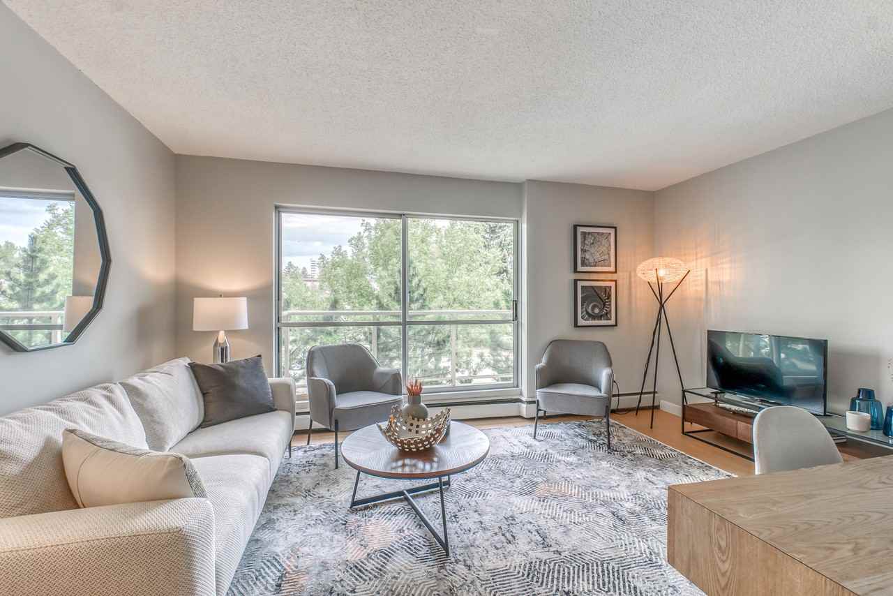 Kingsland Gardens - Photo 5 of 50