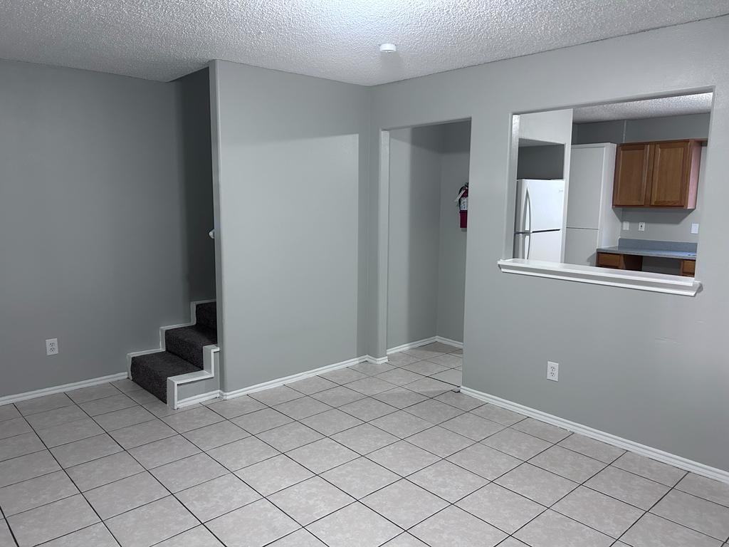 2316 West Elisa Lane #2316-07 - Photo 2 of 9