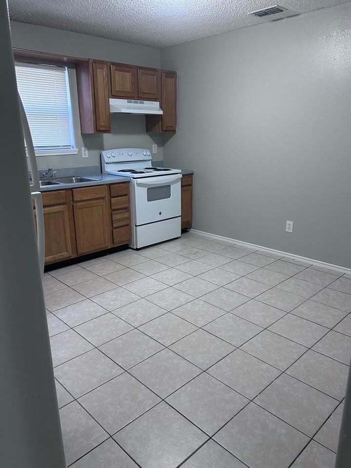 2316 West Elisa Lane #2316-07 - Photo 3 of 9