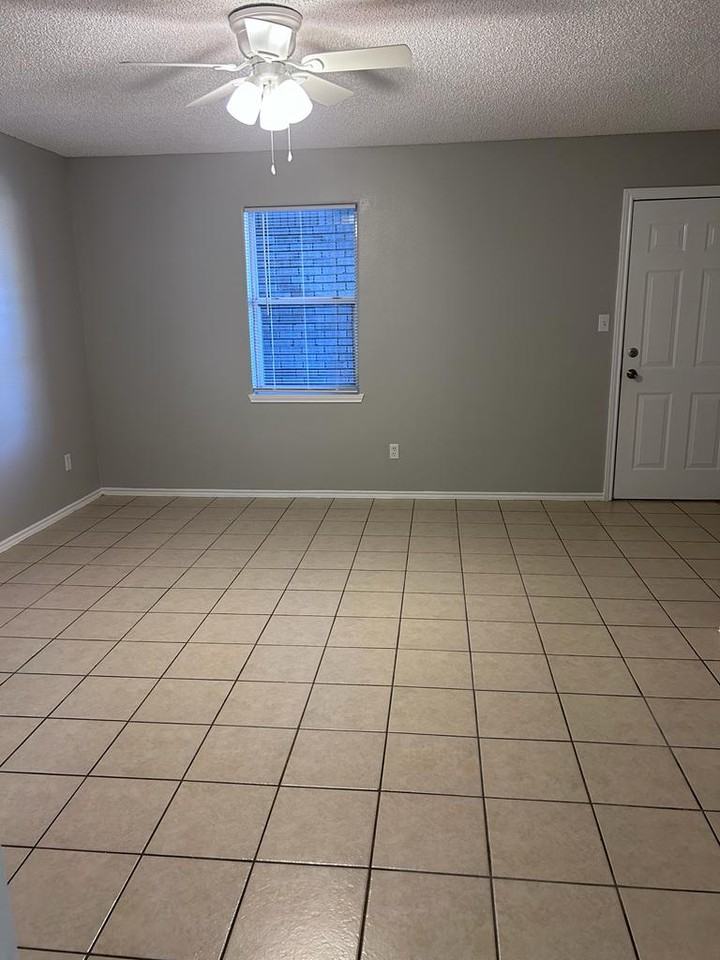 2316 West Elisa Lane #2316-07 - Photo 6 of 9