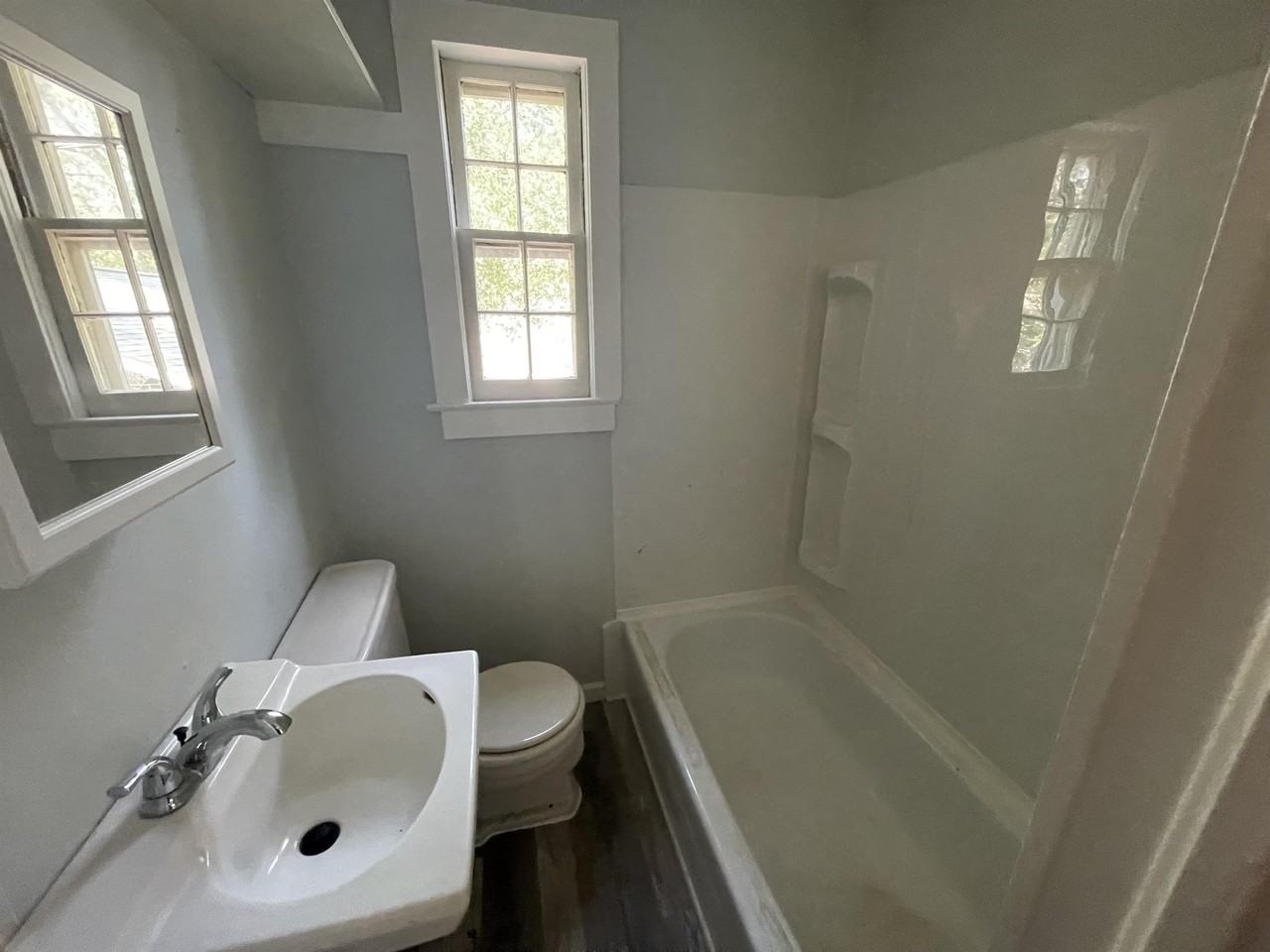205 Chicago AvenueUnit B #1 - Photo 5 of 11