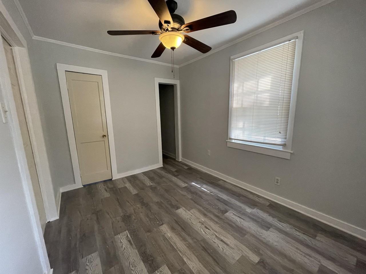 205 Chicago AvenueUnit B #1 - Photo 6 of 11
