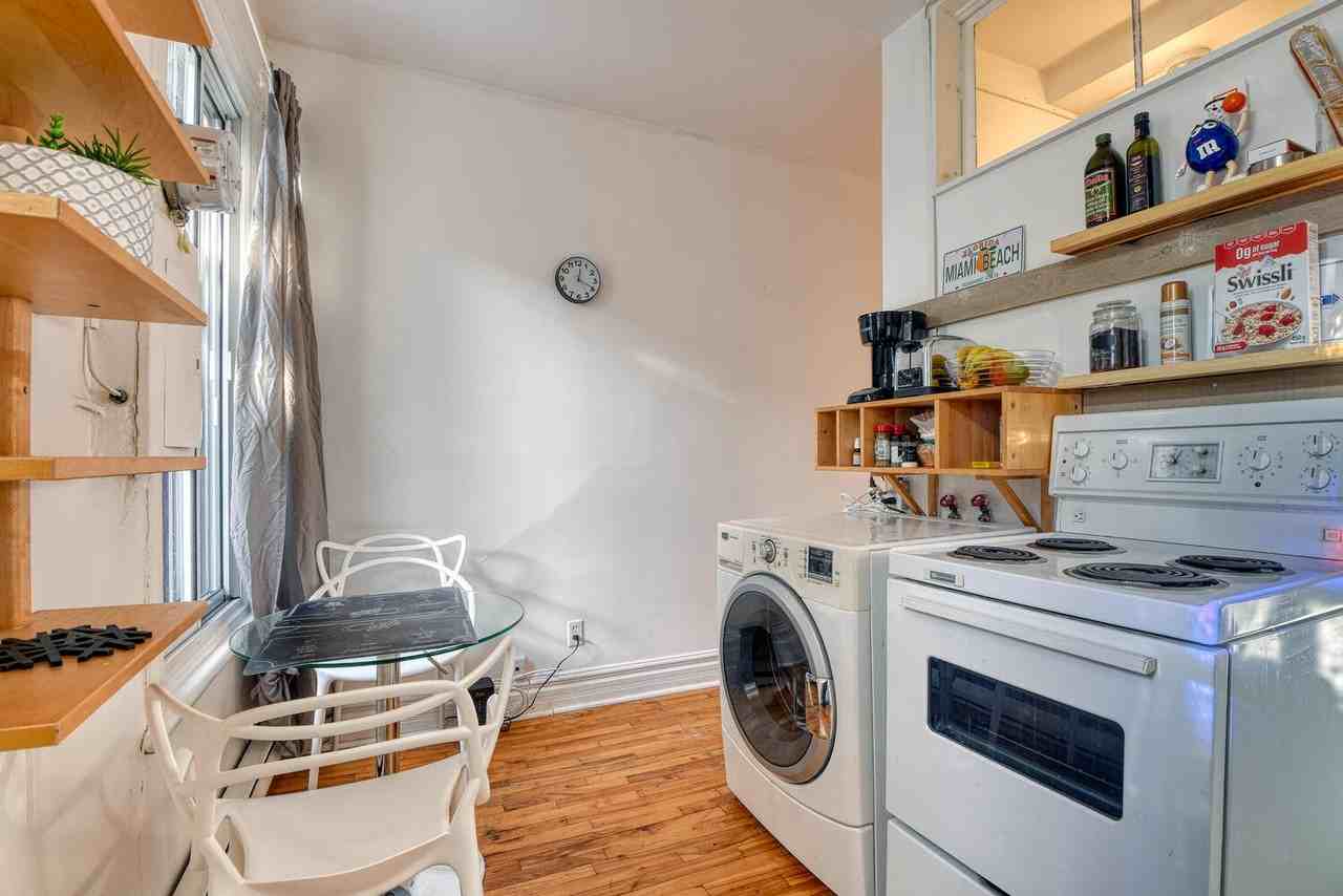 4380 Rue de Bordeaux - Photo 2 of 9