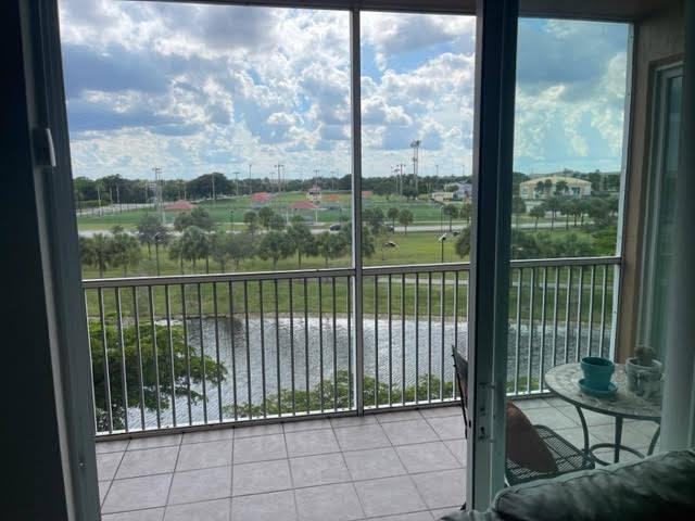 7725 Yardley Dr #407 - Photo 3 of 19