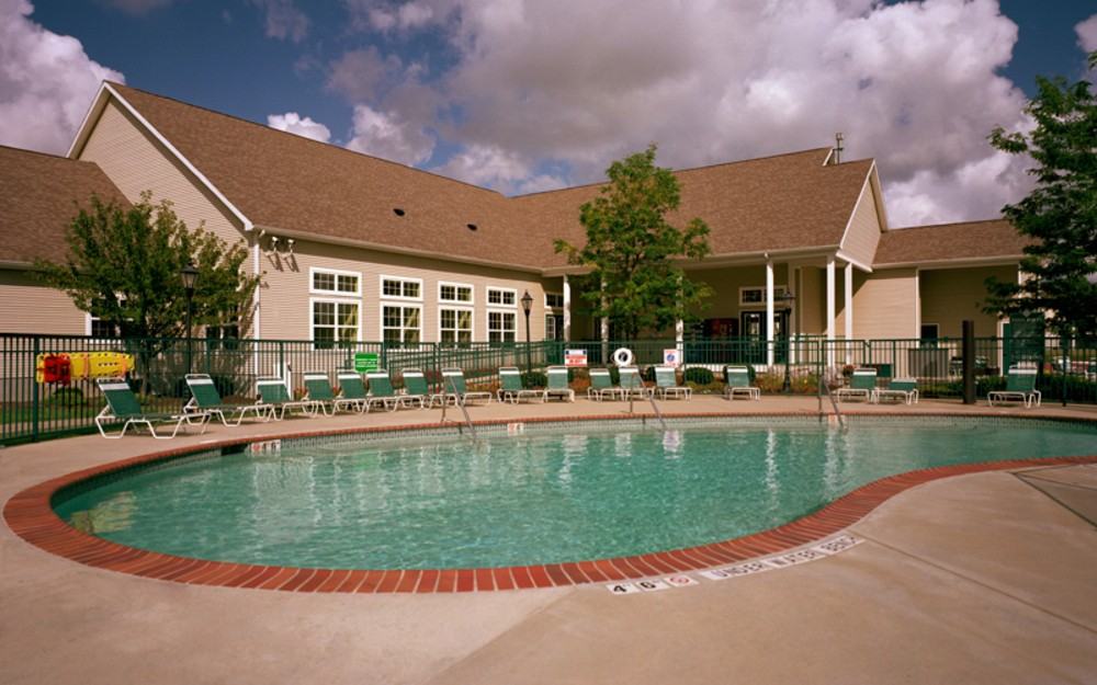 The Landings at Chandler Crossings - Photo 2 of 23