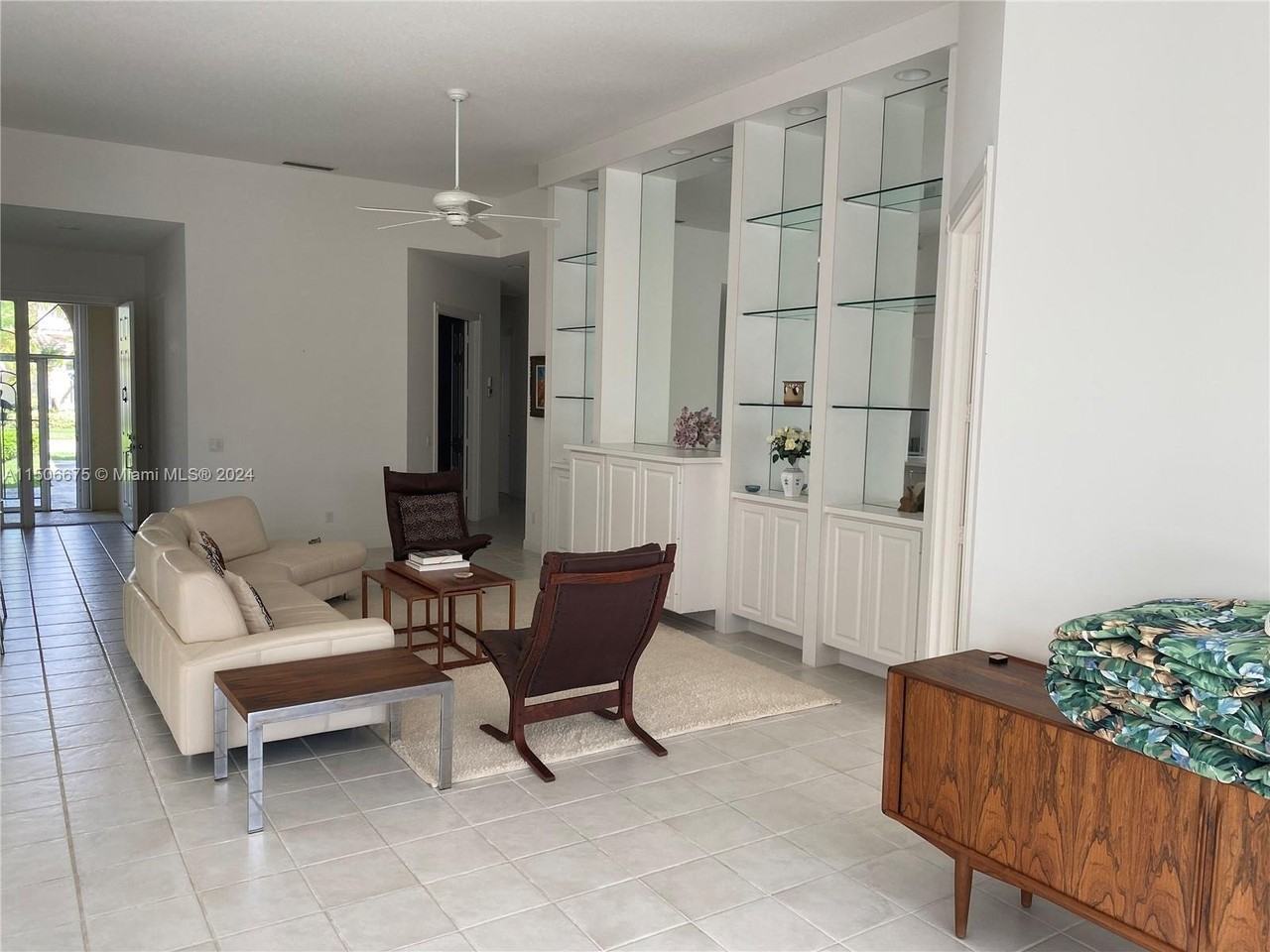 7660 Quida Dr - Photo 2 of 8