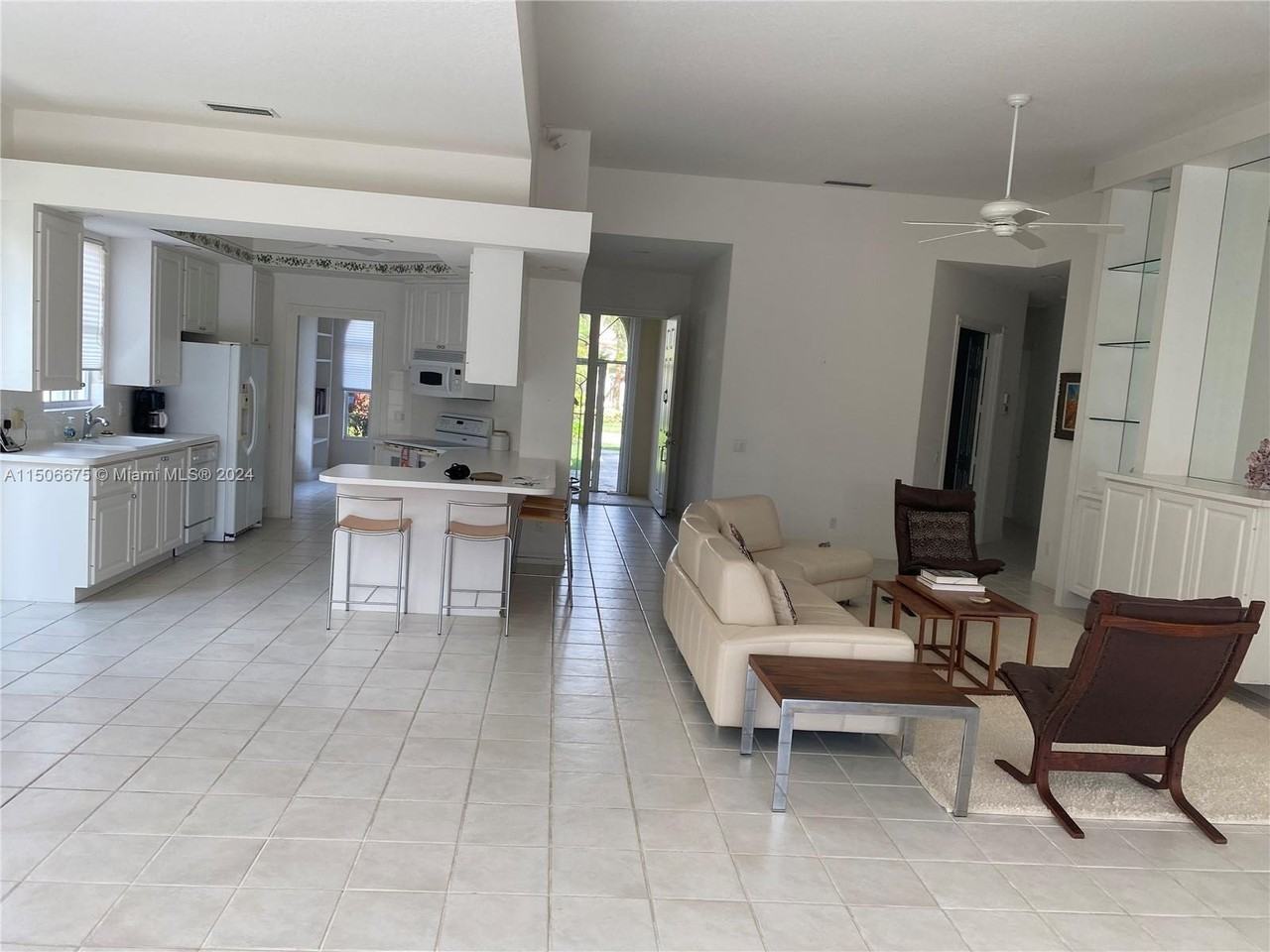 7660 Quida Dr - Photo 3 of 8