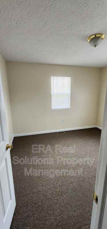 1066 N West St - Photo 6 of 14