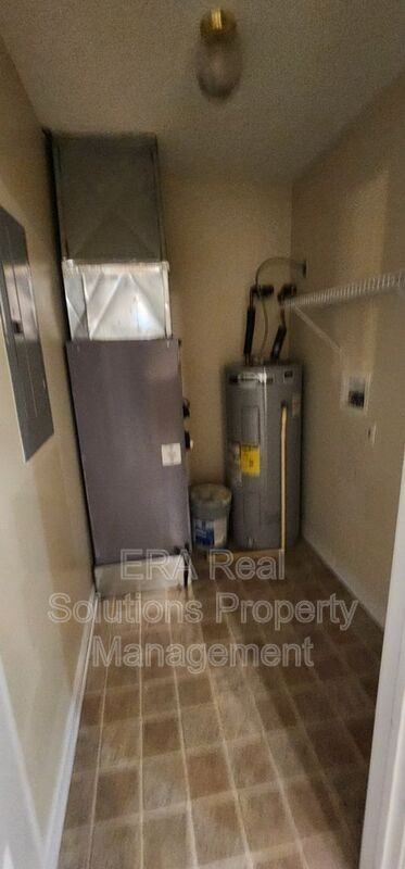1066 N West St - Photo 7 of 14