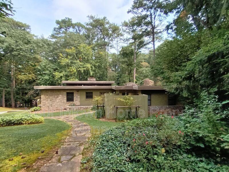 1876 Mason Mill Rd - Photo 2 of 38